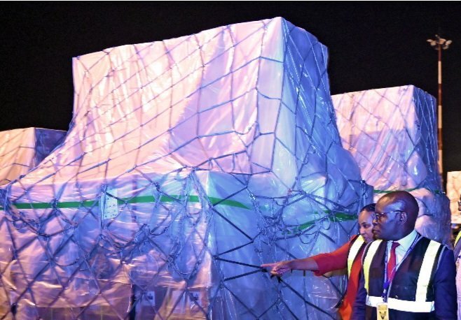 Abakozi abasoba mu mitwalo 50,000 bebagenda okuwandiisibwa okukozesa obuuma obulondesa mu kalulu ka 2026 - bu Biometric Voter verification machines