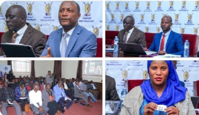 Empaka z'emizannyo egy'ebika by'Abaganda zongeddwamu emizannyo emirala 9 -  Emmamba yakuziggulawo n'Engeye mu mupiira ogw'ebigere nga 02 May