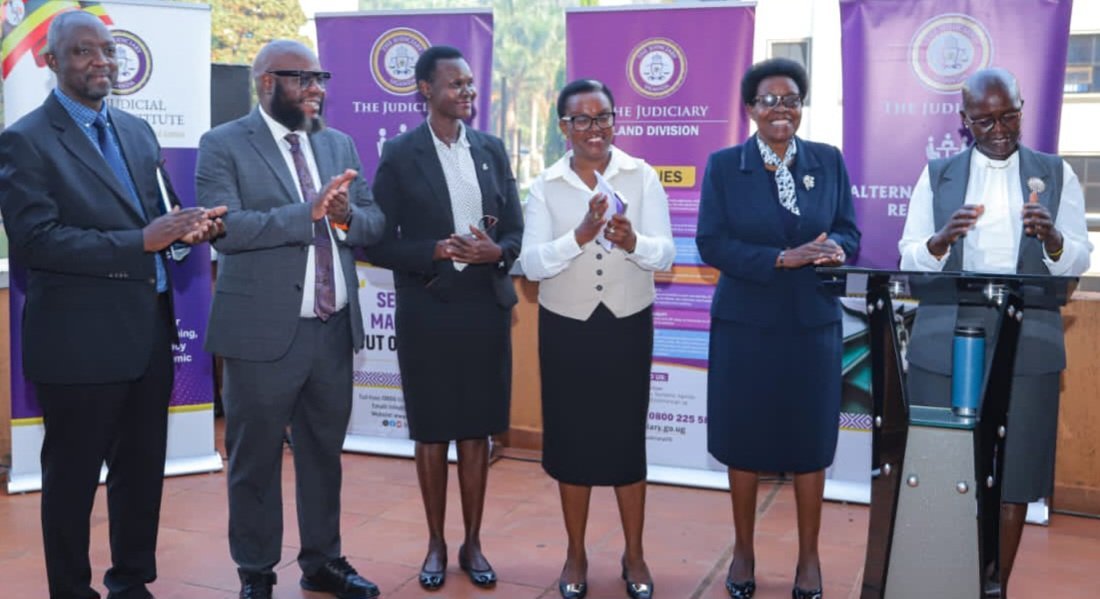 Essiga eddamuzi litongozza enkola ey'okugonjoola emisango gy'ettaka mu Kampala ng'eyita mu bitaawuluzi