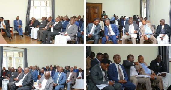 Katikkiro Mayiga asisinkanye Abataka Abakulu b'Obusolya -abajjukiza ensonga 6 Ssaabasajja Kabaka zeyabalambika mu nkola y'emirimu