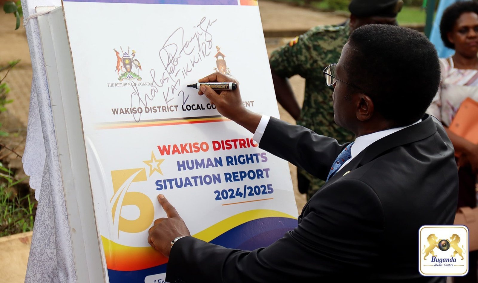 Katikkiro Mayiga atongozza alipoota y’eddembe ly’obuntu mu Wakiso ey’omulundi ogwo 5  – enneeyisa y’abakuuma ddembe abatagoberera mateeka eri ku mwanjo