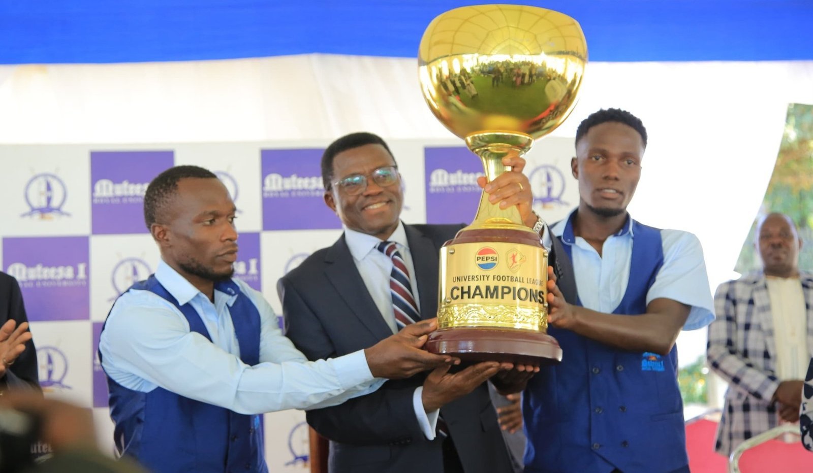 Muteesa I Royal University eyanjulidde Obwakabaka ekikopo ky'omupiira kyebaawangudde akya Uganda Universities League 2026