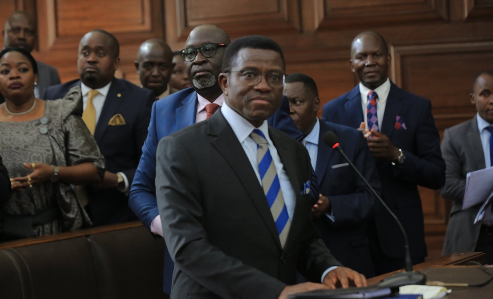 Olukiiko lwa Buganda luyisizza ebiteeso 9 ku mbeera eri mu Buganda - lusiimye enteekateeka ya Situla Omutindo neruvumirira obuwaayiro mu bbago lya Sovereignty bill obwolekedde okuziηηamya enkulaakulana