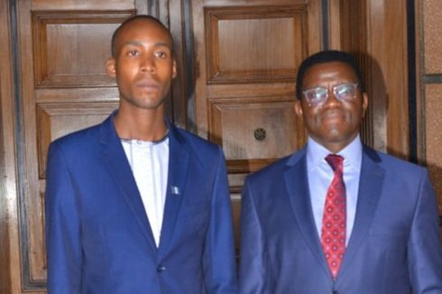 Omukulu w’Ekika ky’Emmamba Omuggya Gabunga Mubiru Zziikwa owa 38 ayanjuddwa eri Katikkiro wa Buganda