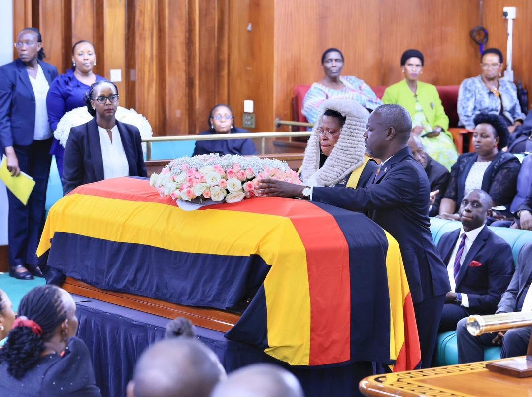 Parliament esiimye emirimu gy'omugenzi Hellen Nakimuli abadde omubaka omukyala ow'e Kalangala - buli mubaka awaddeyo emitwalo 500,000 ziyambeko okuweerera mulekwa
