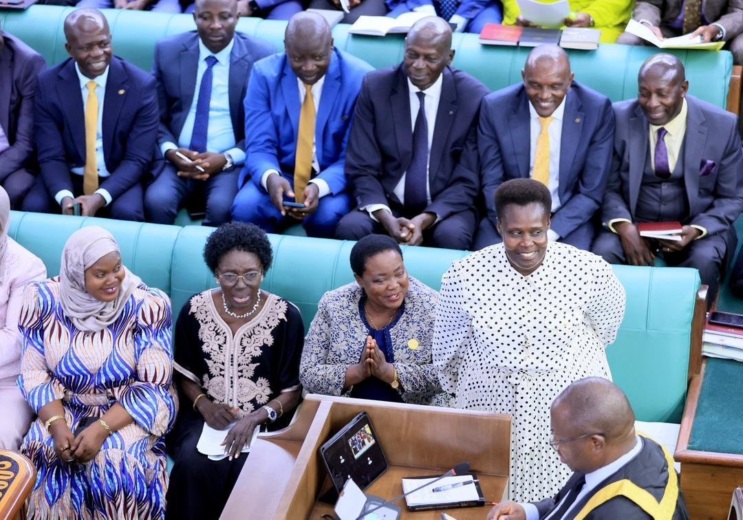 Parliament eye 12 eyisizza ekiteeso ekikakasa Jesca Alupo ku kifo ky'omumyuka wa president ne Ssaabaminister Robinah Nabbanja - akakiiko akagenda okusunsula ba minister abalala nako parliament ekakasizza