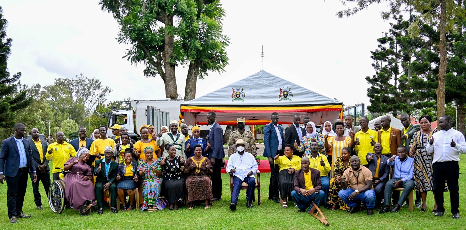 President Museveni asisinkanye abakulembeze ba NRM abakalondebwa e Masaka - acoomedde abakulembeze abasirika obusirisi ng'ab'oludda oluvuganya boogera eby'obulimba ku ntegeka za government