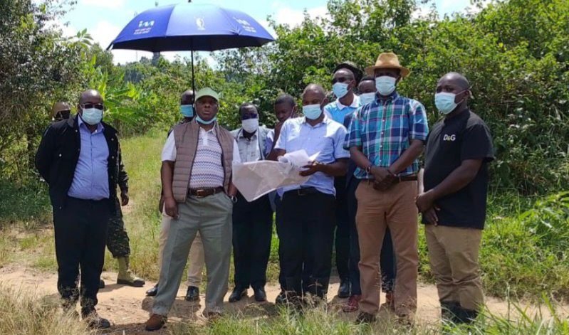Ssaabasajja Kabaka asiimye naalambula ettaka lye erye Jjeza mu mawokota erisuubirwa okufuulibwa ekibaangirizi ky'amakolero - asanze waliwo abaalyesenzaako