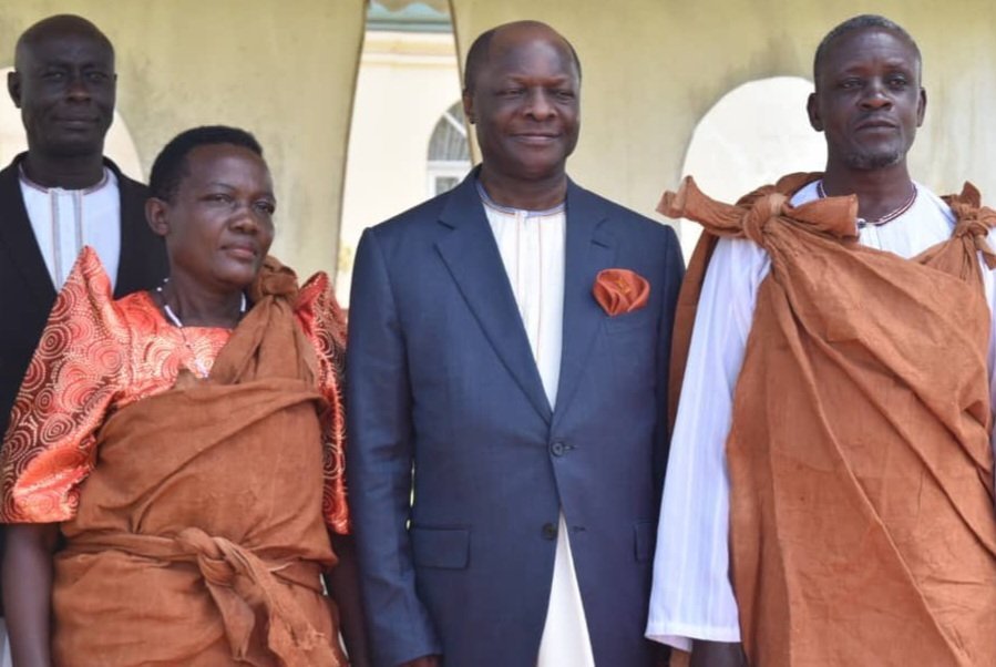 Ssemanobe  y’atuuza Kabaka ku Nnamulondo ng’atikkirwa e Naggalabi Buddo – obumu bwaffe ge maanyi ga Nnamulondo