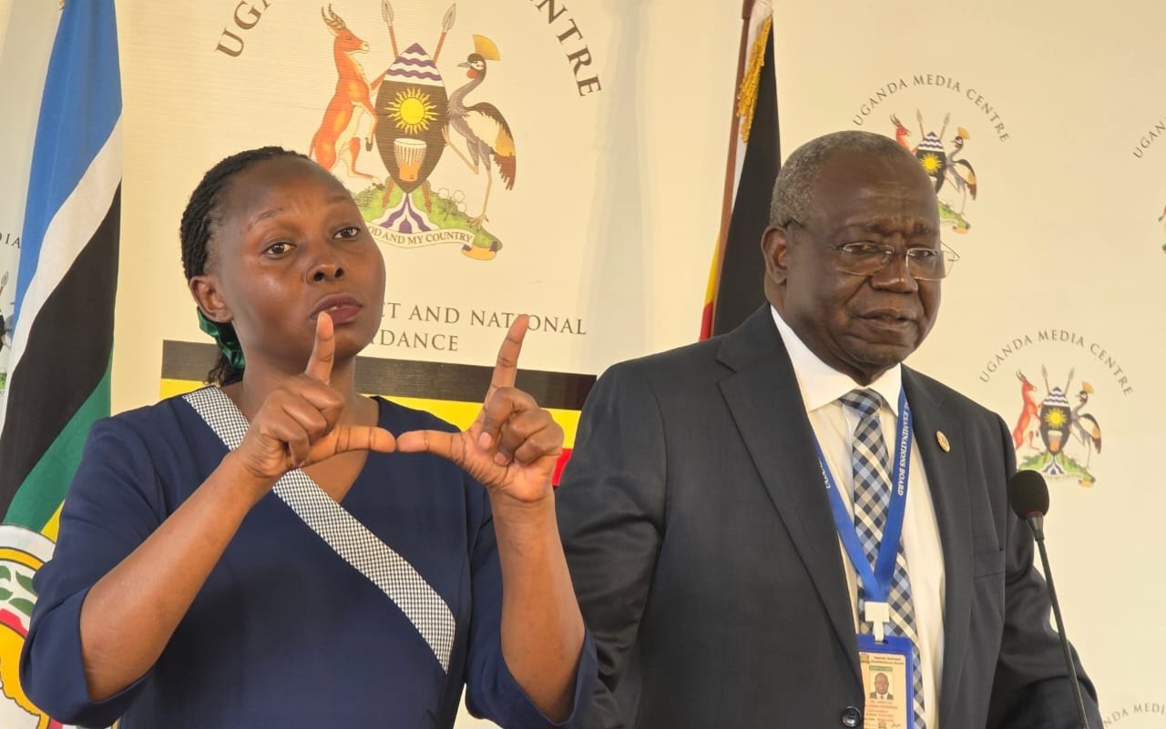 UNEB erabudde amasomero agaduumuula ebisale by'okuwandiisa abayizi abagenda okutuula ebigezo bya UNEB - abakikola boolekedde okuvunaanibwa mu mbuga z'amateeka